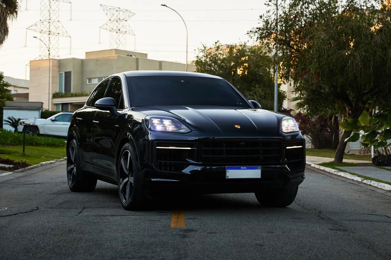 Porsche Cayenne Coupe E-hybrid 3.0 V6 462cv 2024