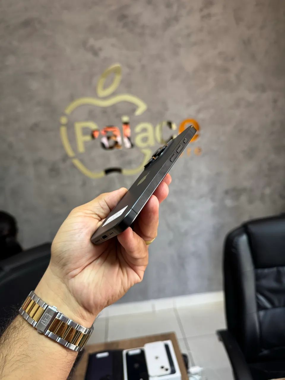 iPhone 15 Pro 128G - Foto 4