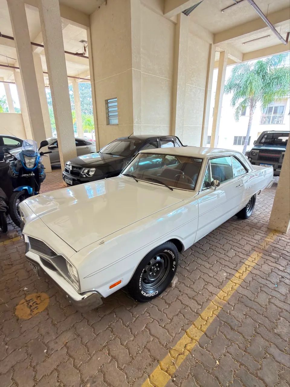 Dodge Dart Sedan Luxo 1976 1976