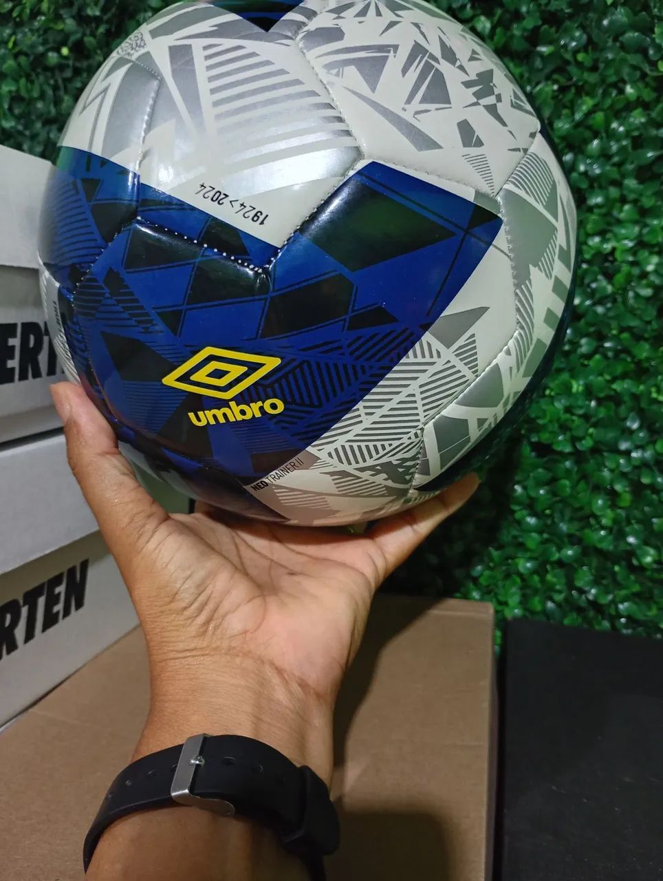 Bola de campo umbro  - Foto 2