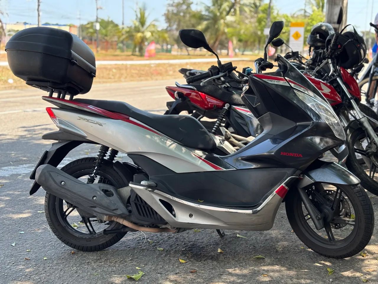 Honda pcx 2019 - automática  - Foto 3