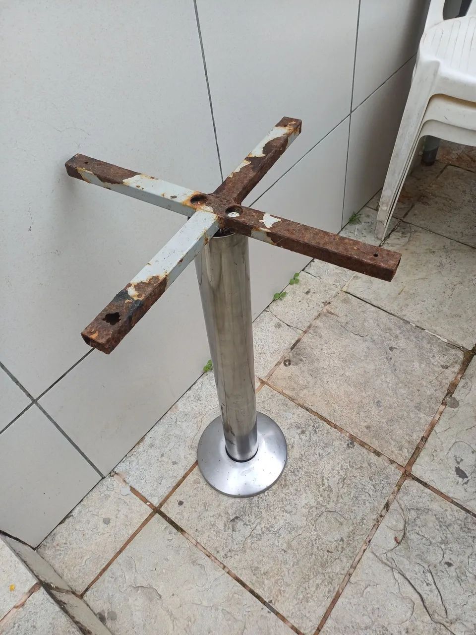 Mesa de Mármore com Base fixa de aço inox - Foto 2