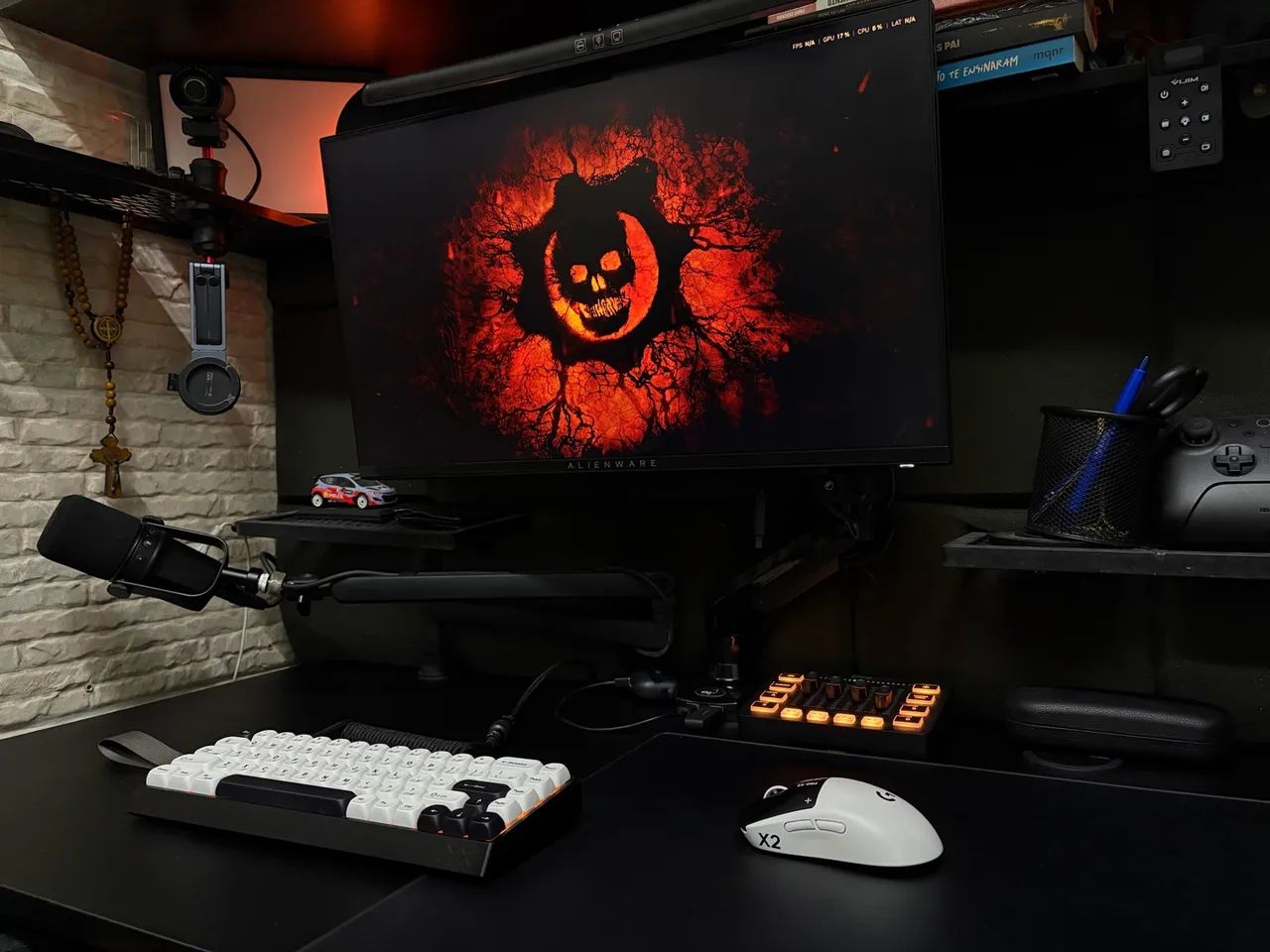 Monitor gamer - alienware 360hz - 25?