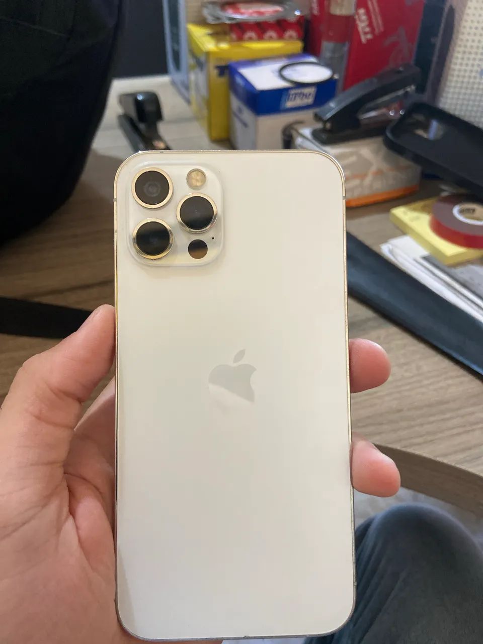 Vende-se iPhone 12 Pro- Nunca aberto  - Foto 2