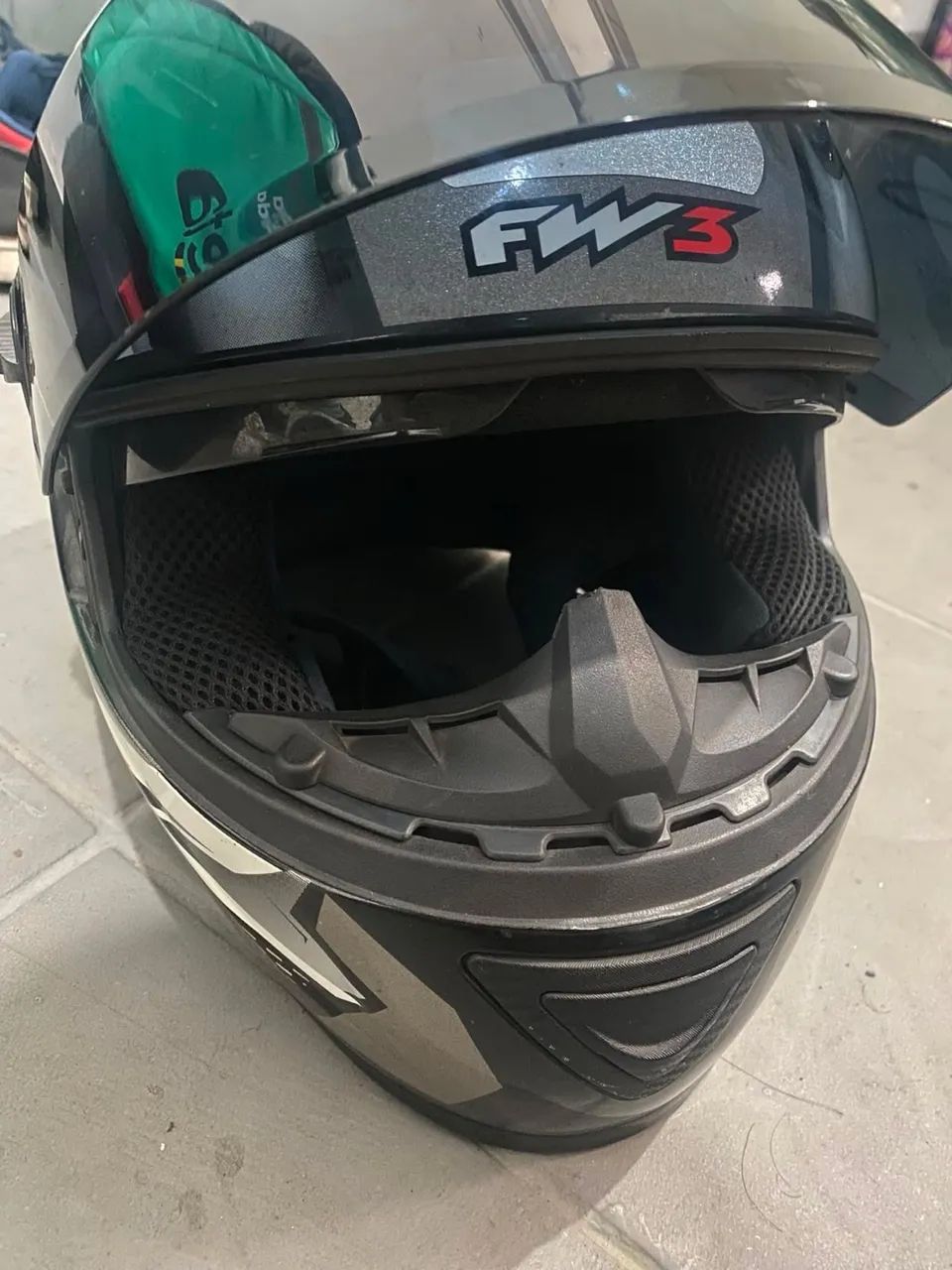 capacete fw3