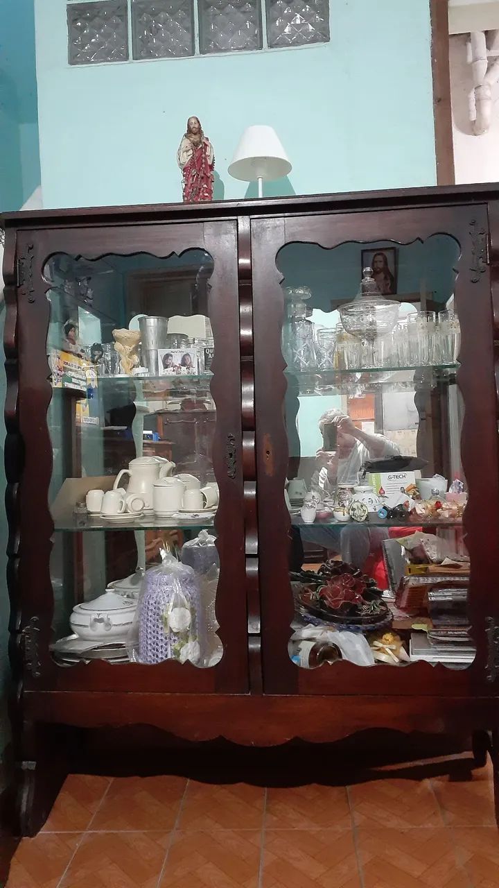 Cristaleira Antiga