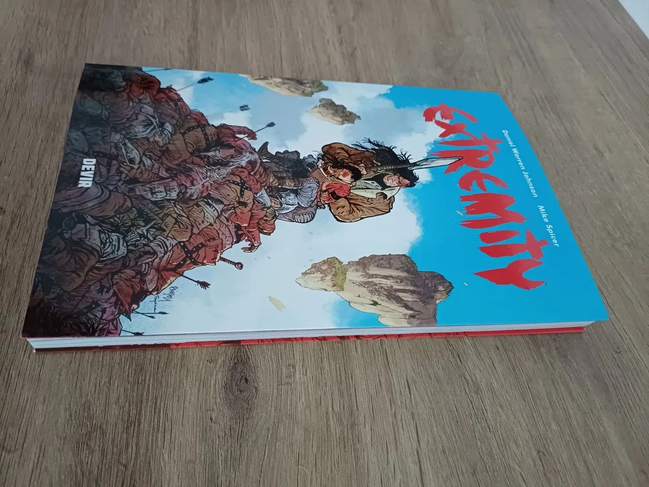Hq Extremity volume único - ed. Devir - Daniel Warren Johnson - Foto 4