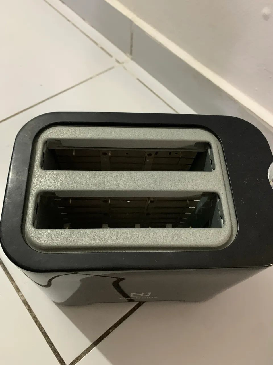 Torradeira Electrolux Nova - Foto 2