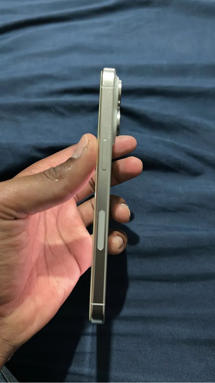 iPhone 15 pro Max - Foto 2