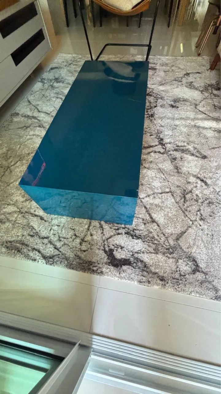 Mesa de centro contemporânea - Foto 3