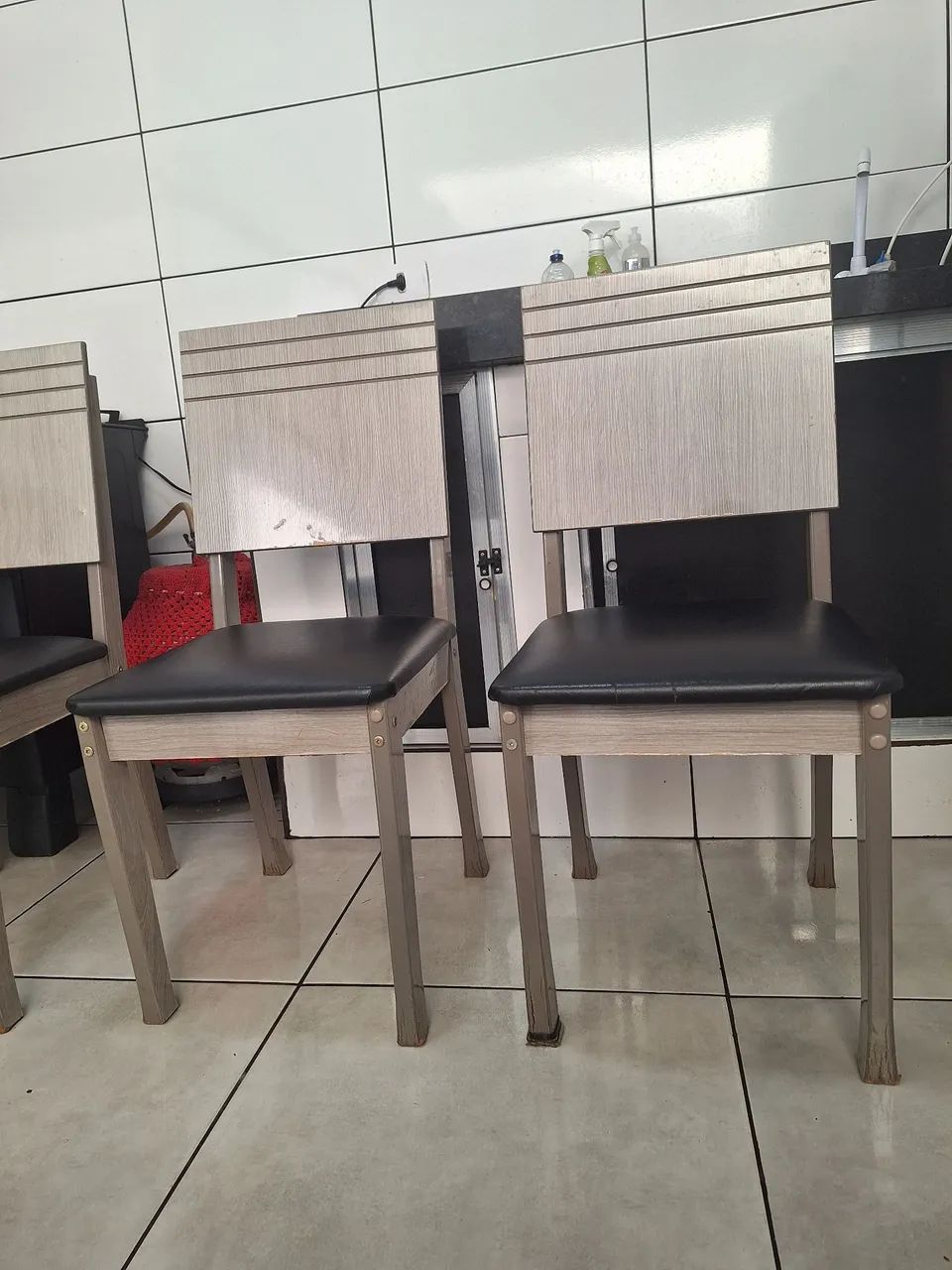 Mesa quadrada com tampo giratório  - Foto 3