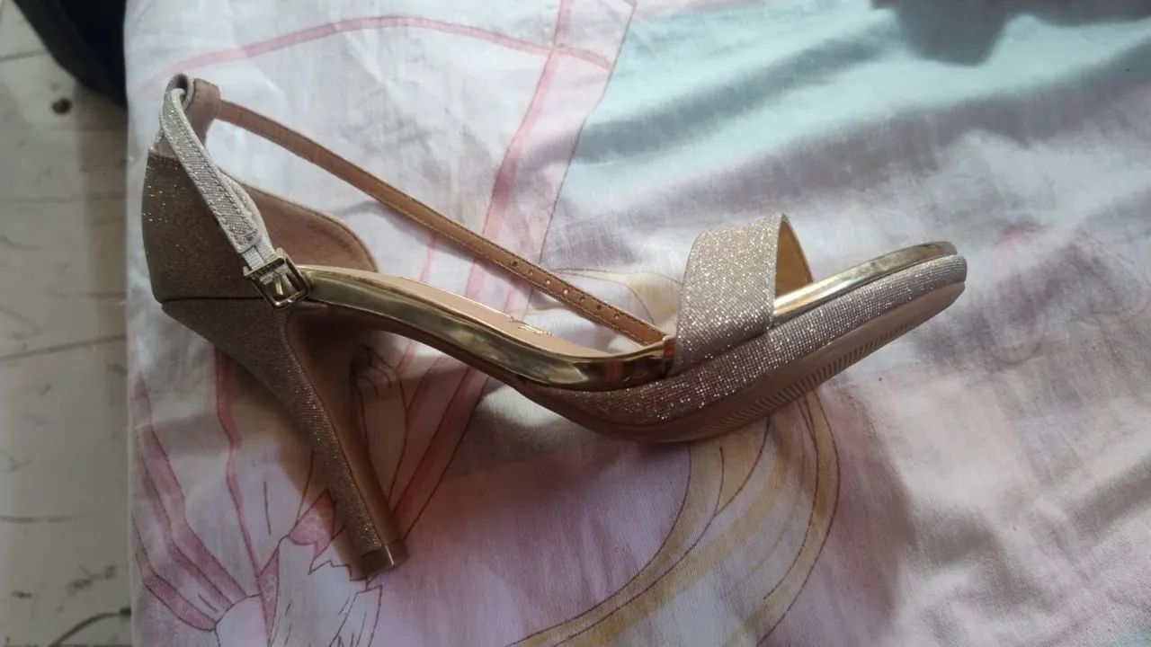 VENDO SAPATO NOVO - Foto 2