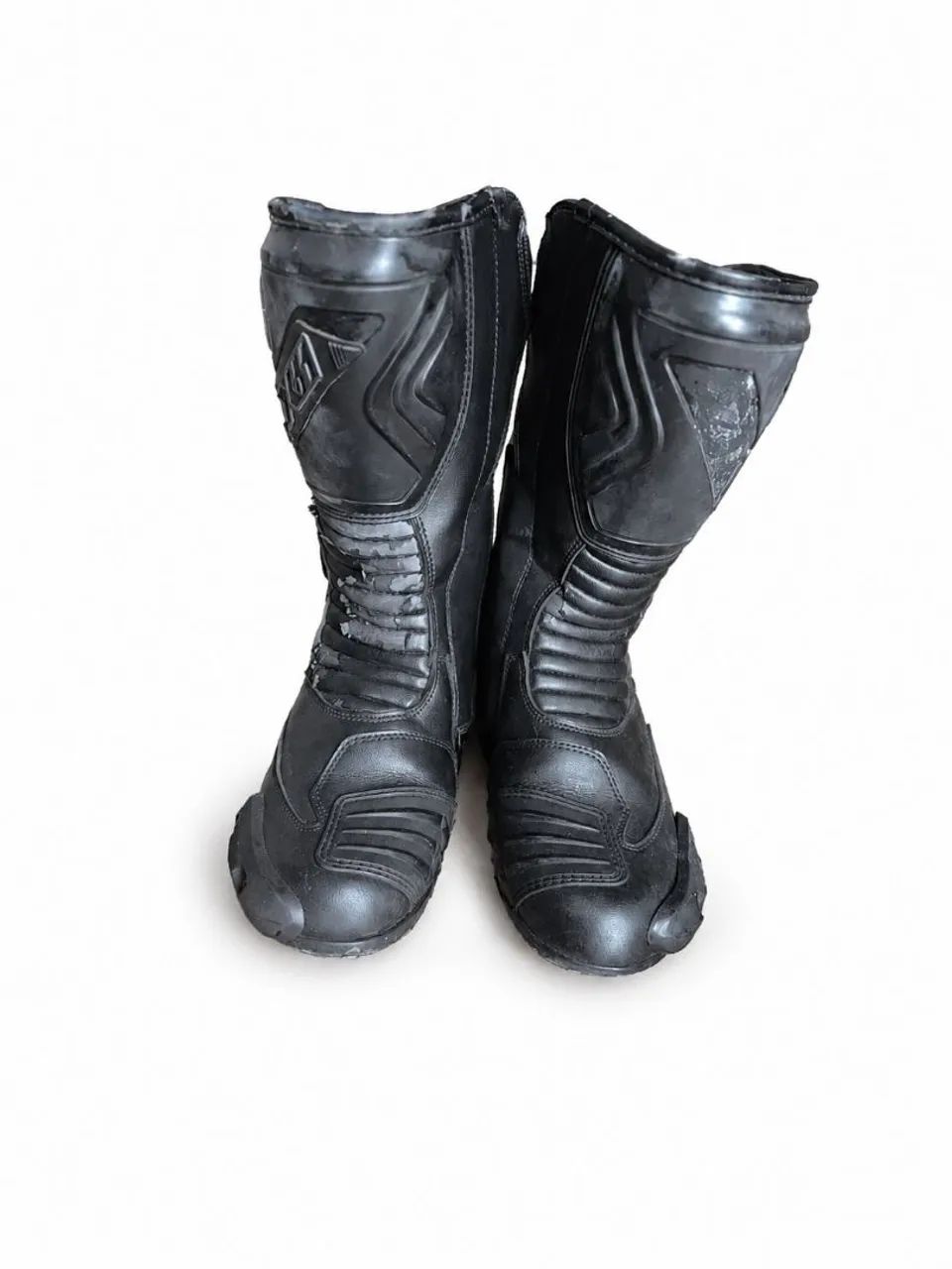 Macacão e Bota X11