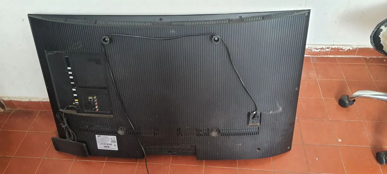 Smart TV Samsung UN48JU6700 para retirada de peças  - Foto 2