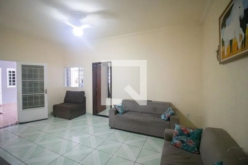Casa à Venda - Tropical, 7 Quartos, 634 m2 - Foto 3