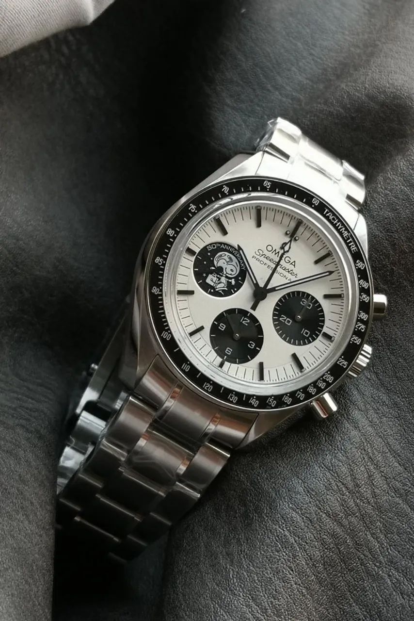 Relógio omega Snoopy pulseira aço 