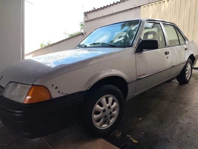 Chevrolet Monza 1994