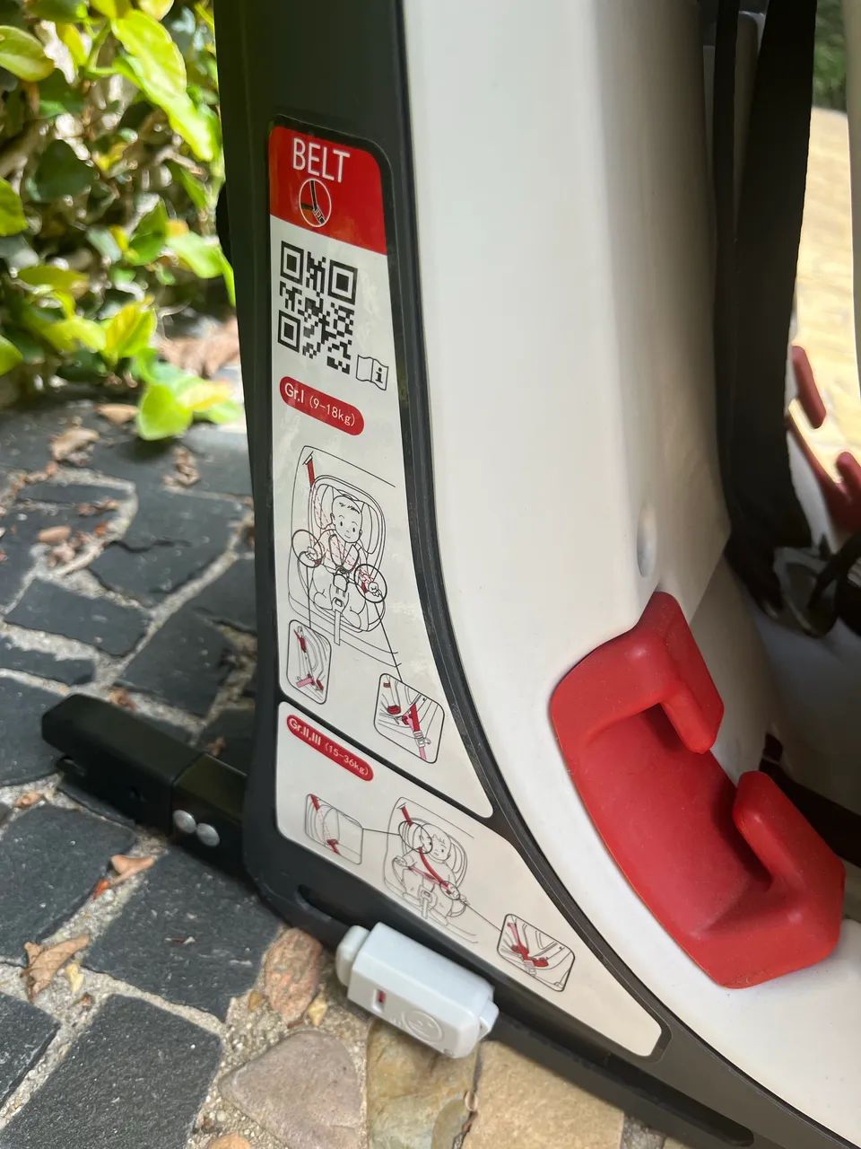 Cadeirinha Chicco com Isofix - Foto 3