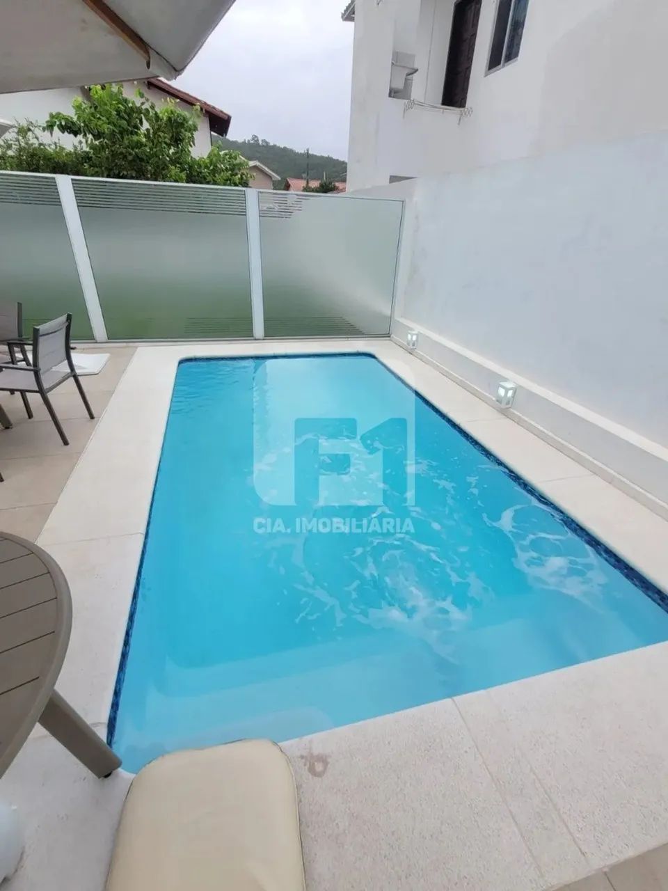 Casa nova mobiliada de 3 dormitórios na Daniela - Foto 4