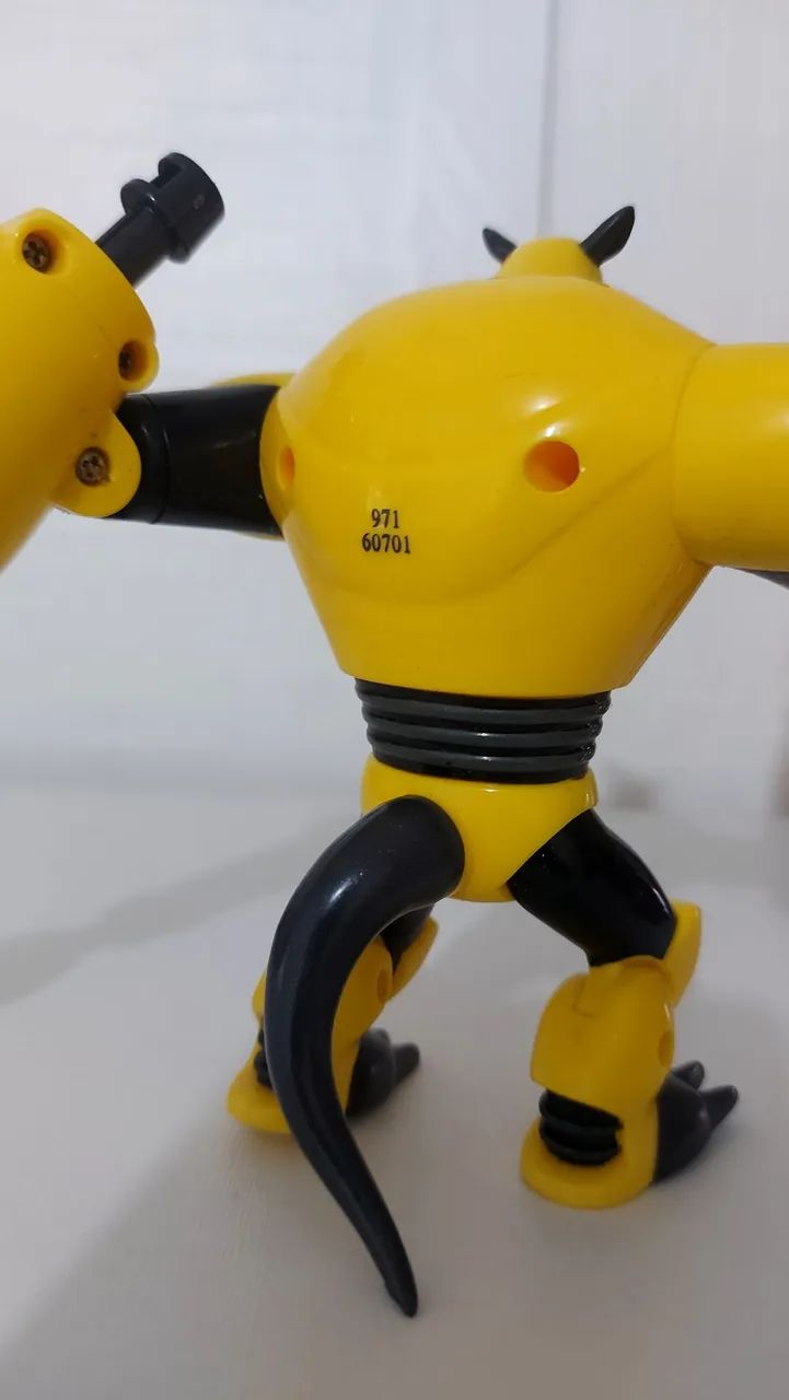 Armatu (Armodrillo) Ben 10 - Foto 5