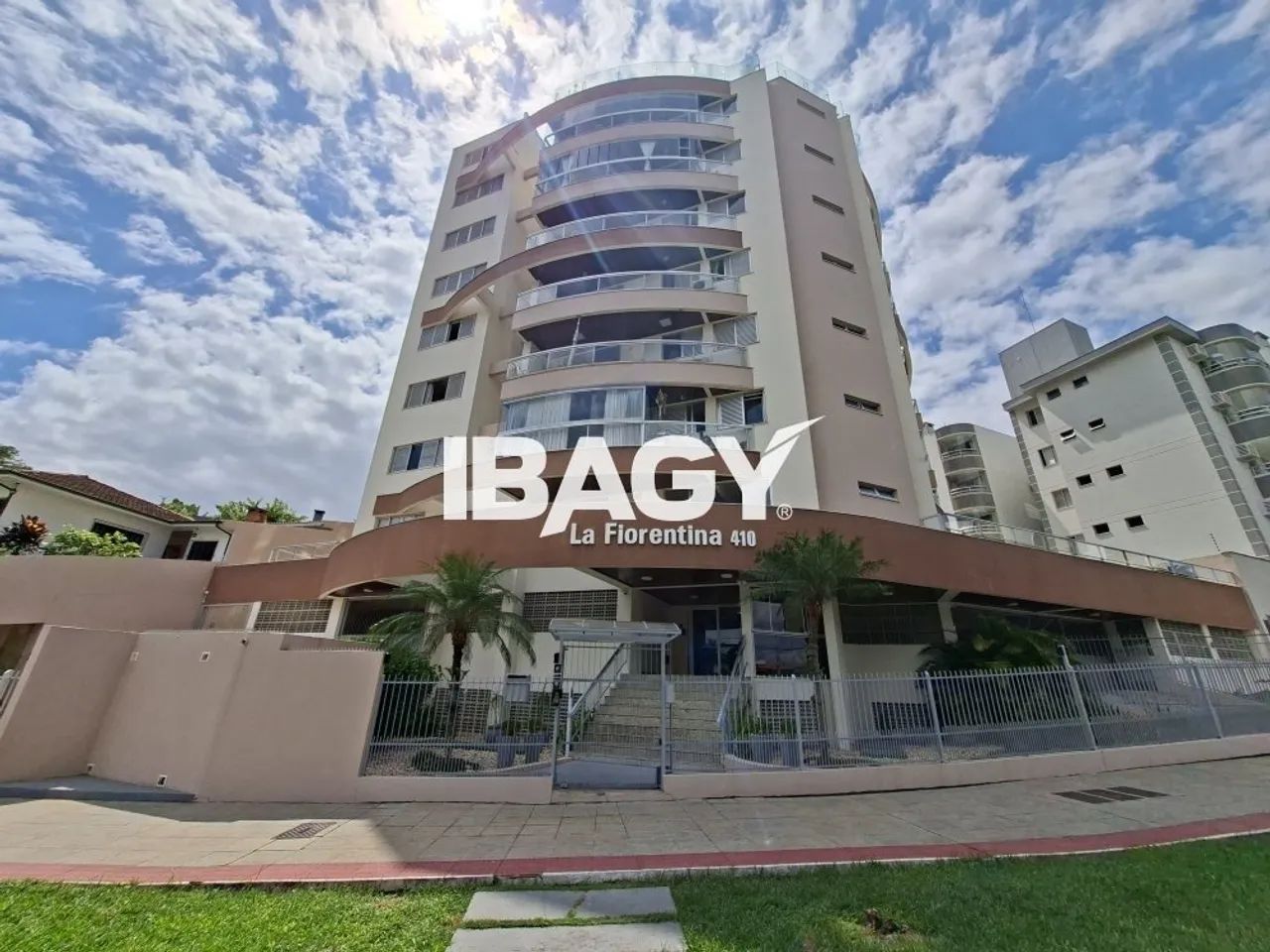 Excelente Apartamento 3 dormitório(s) em Itaguaçu - Florianópolis - Foto 2