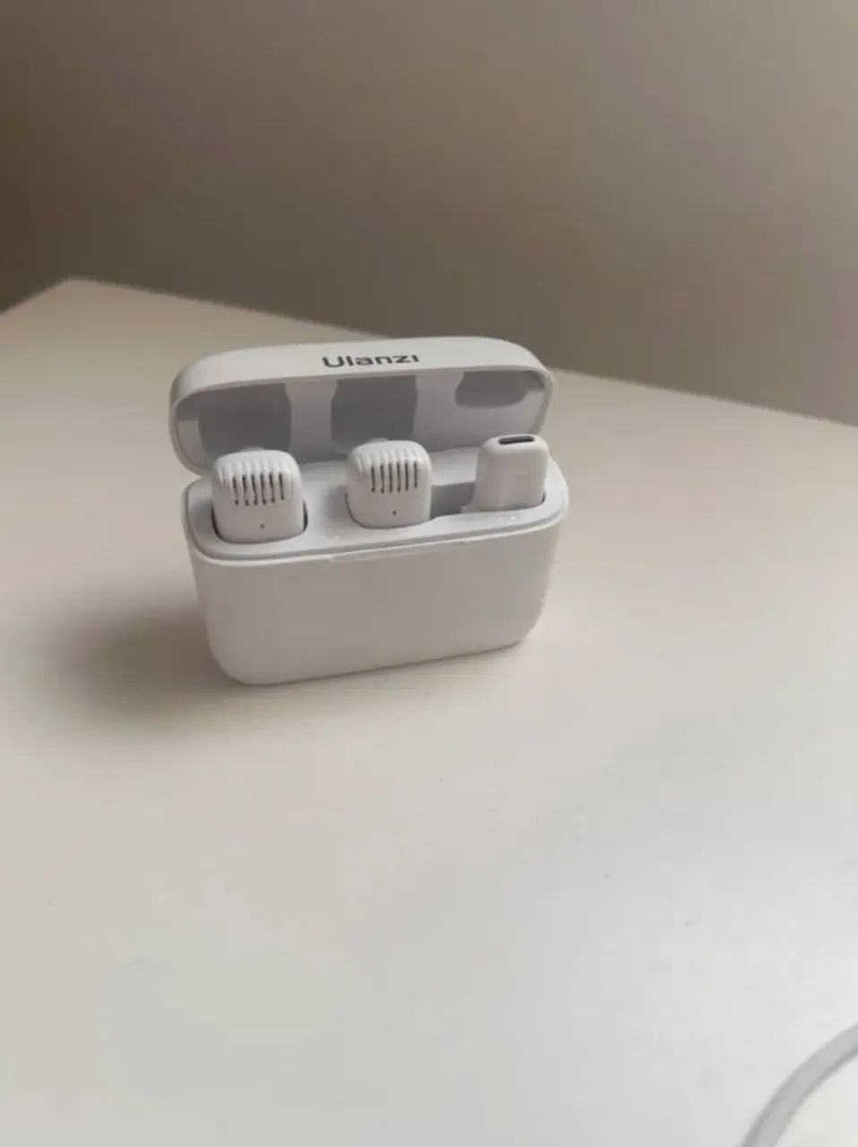 Microfone de Lapela Sem Fio Duplo Ulanzi J12 (iPhone / Android ) - Foto 2