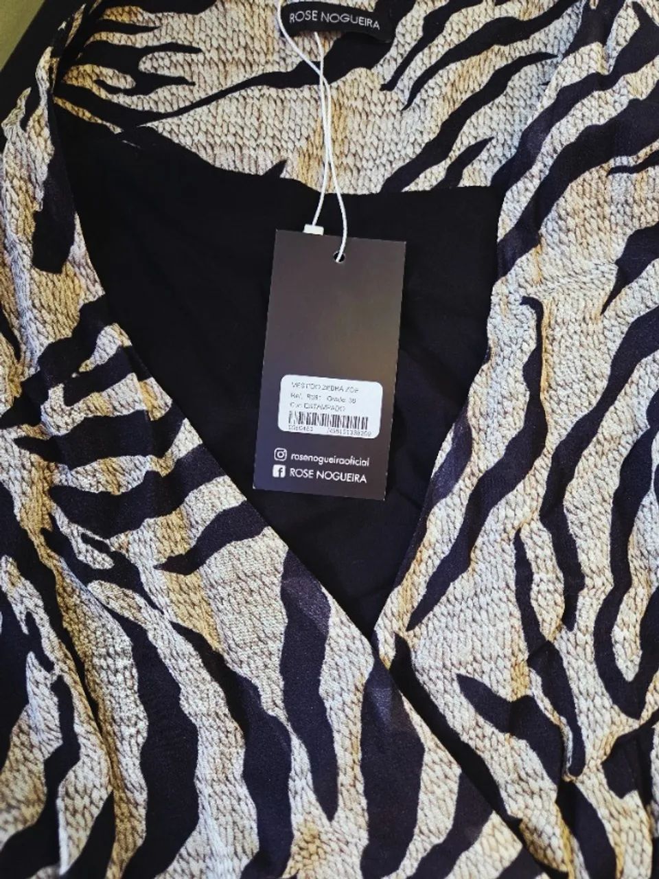 Vestido Transpassado Estampado - Foto 2