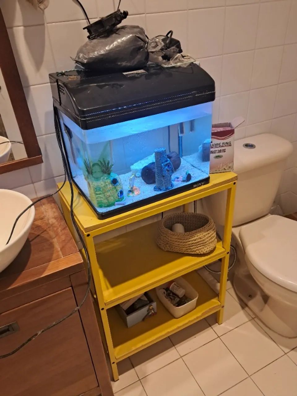 Aquário boyu mr 398