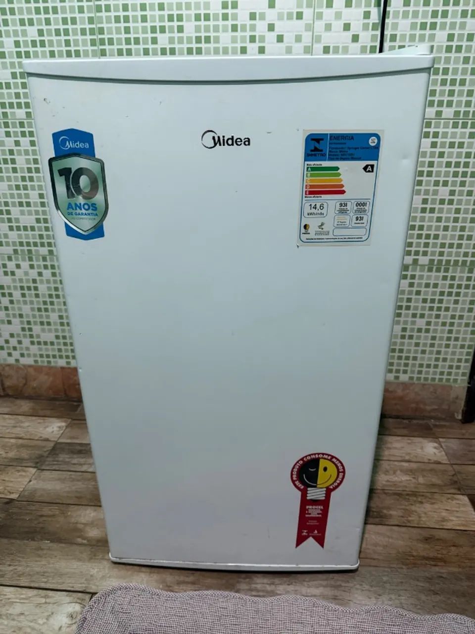 Frigobar 93l Midea 