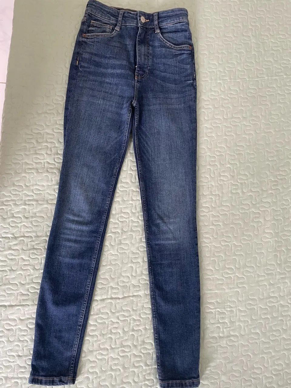 Calça jeans da Zara