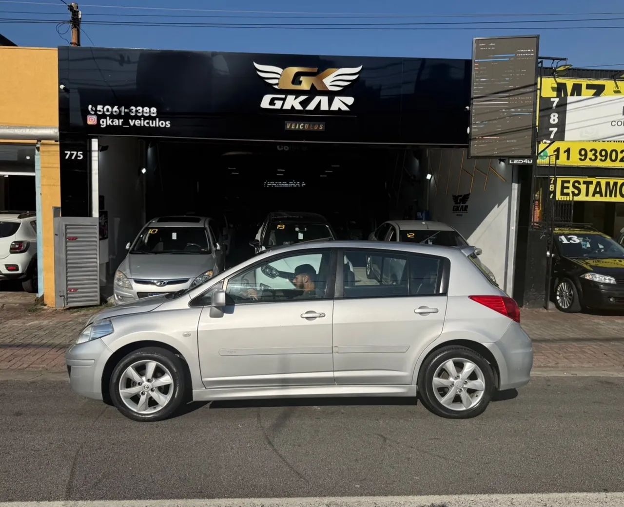Nissan Tiida SL 1.8/1.8 Flex 16V Mec., foto 7 de 14