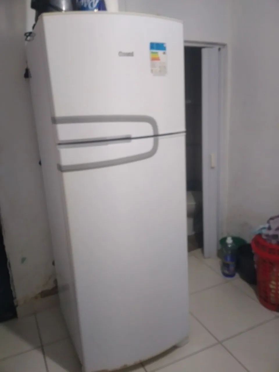 Vende-se geladeira 