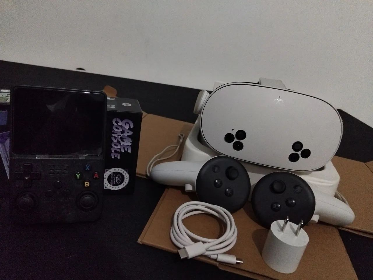 Meta Quest 3s-Realidade Virtual com R36S de brinde!! - Foto 2