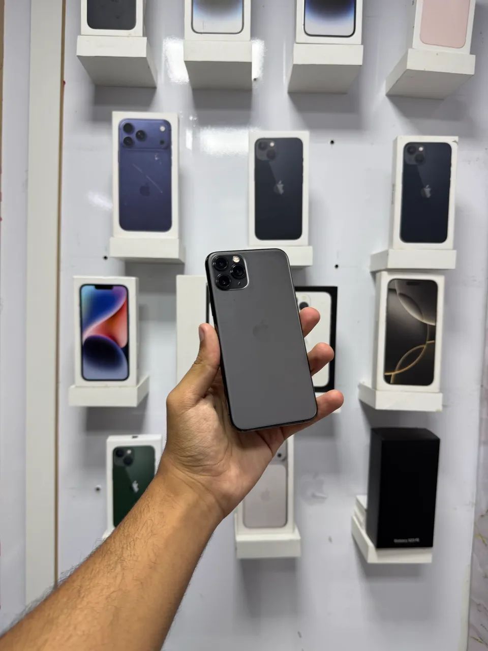 IPHONE 11 PRO 64 GB 