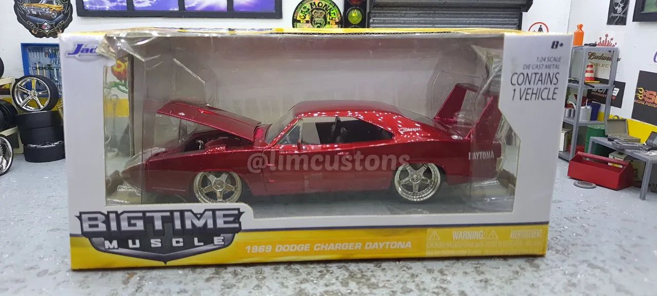 Jada toys 1:24 - Dodge Daytona Cereja  - Foto 3