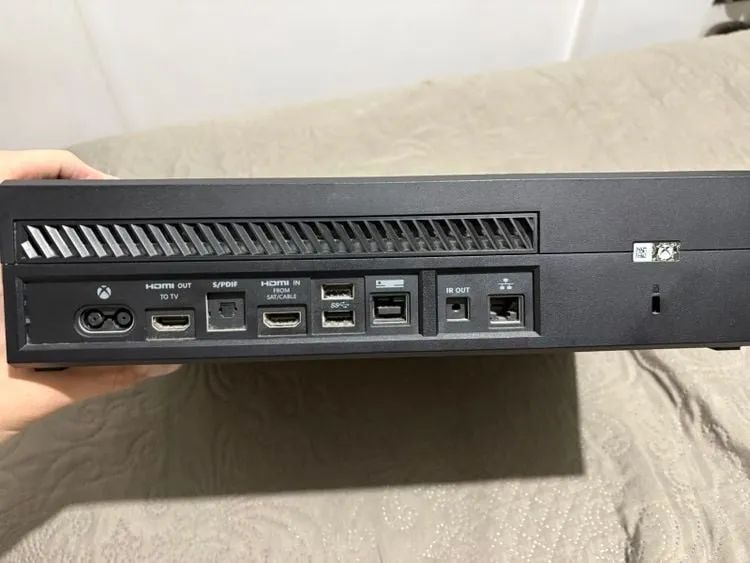 Xbox one defeito (somente console e fonte) - Foto 2