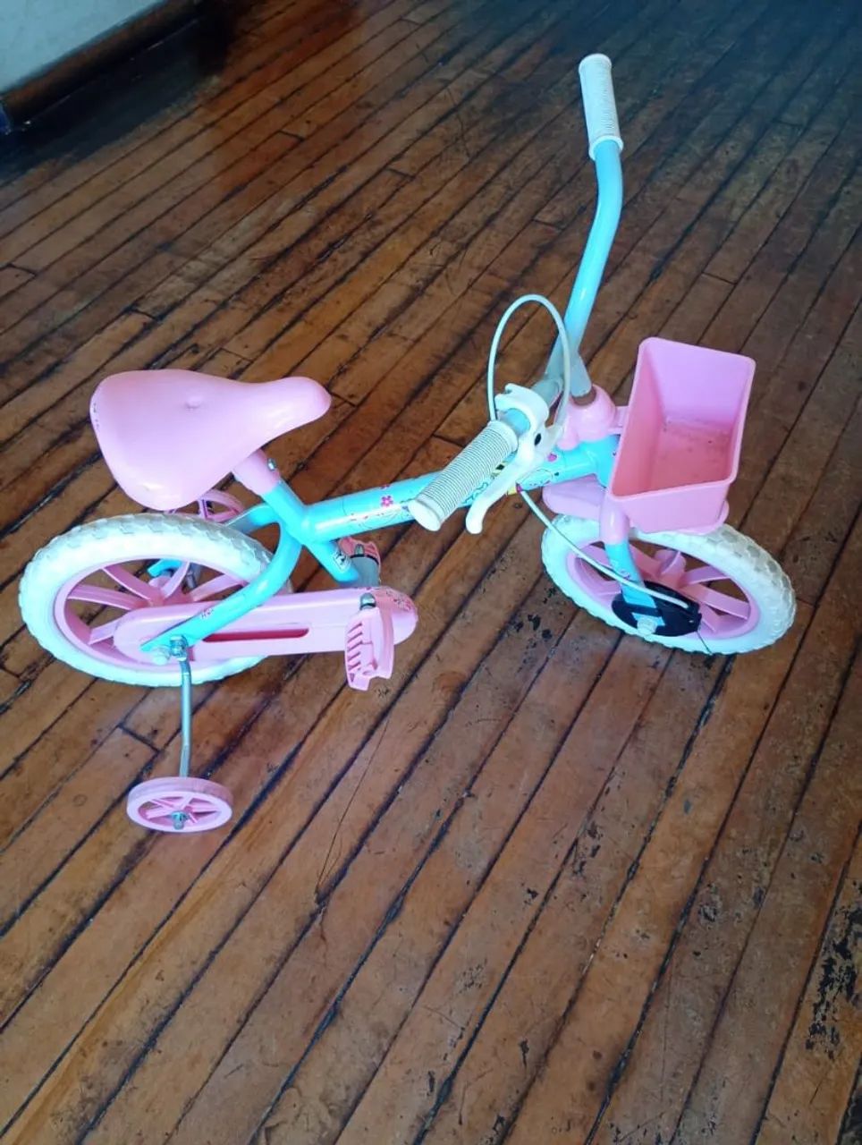 Bicicleta infantil menina 