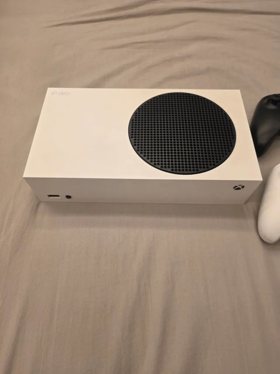 Xbox Series S com dois controles - Foto 2