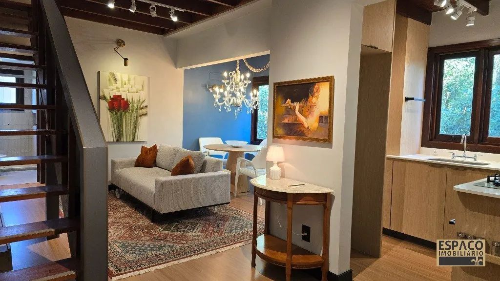Apartamento 100% reformado e semimobiliado - Foto 2