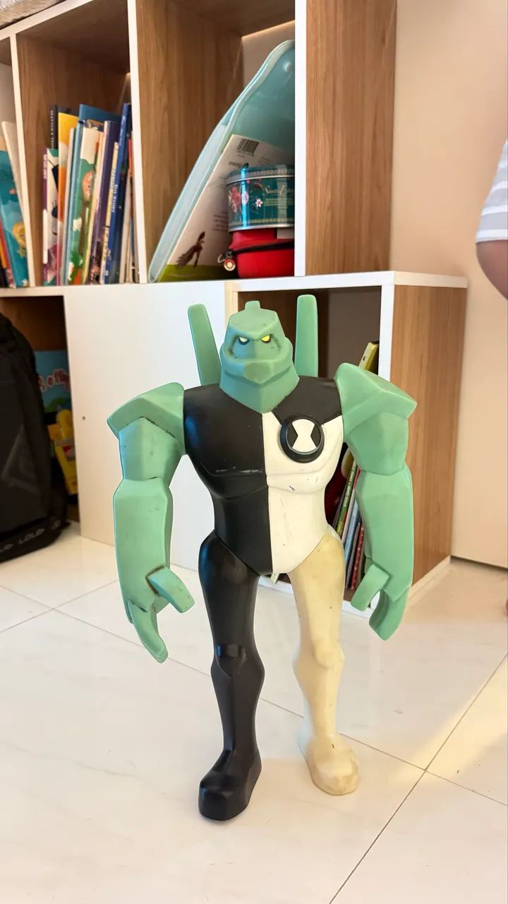 Boneco Ben 10 - Foto 2