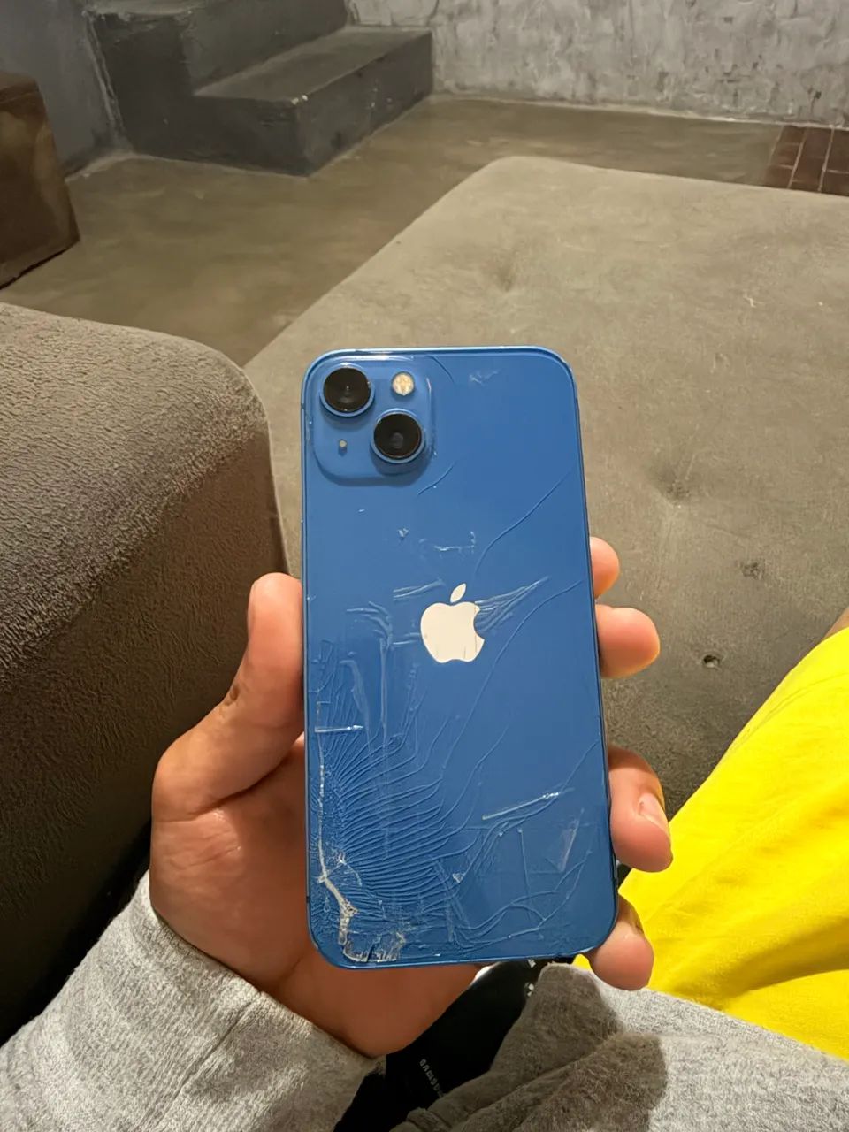 iPhone 13 - Foto 2