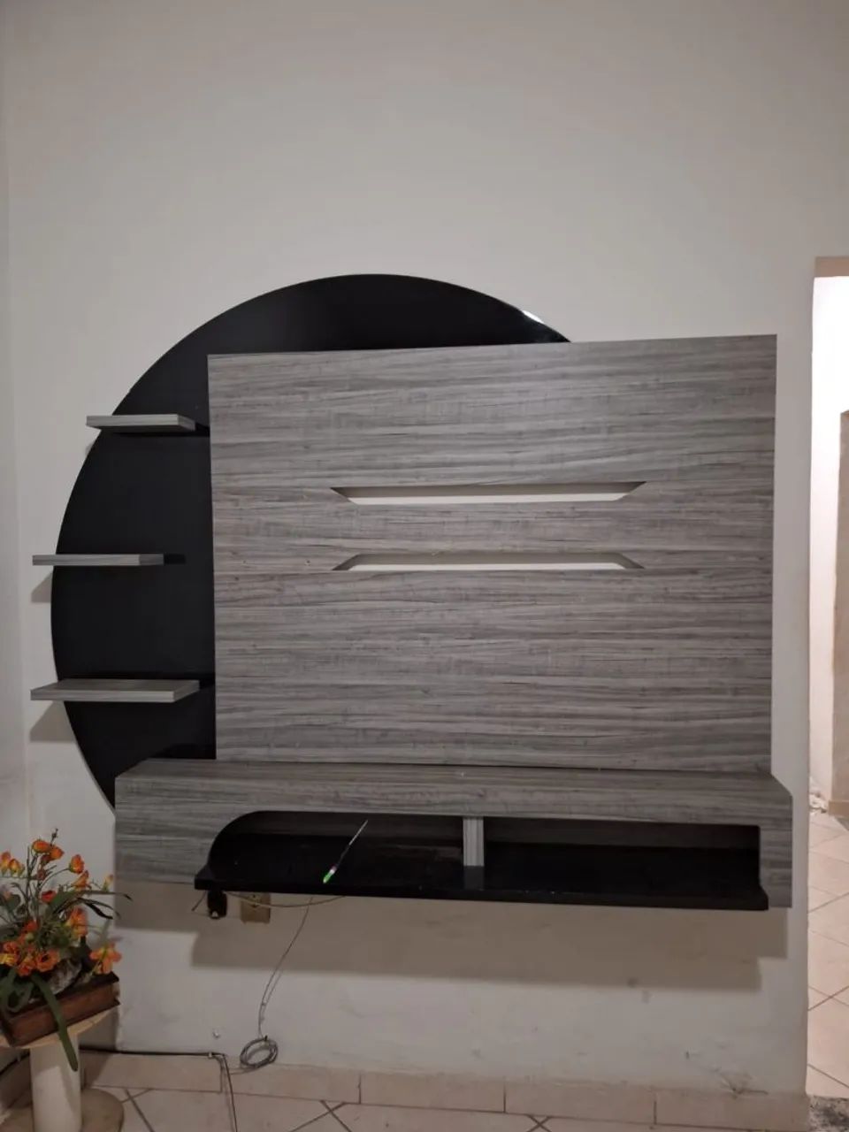 Painel de televisão lindo - Foto 2