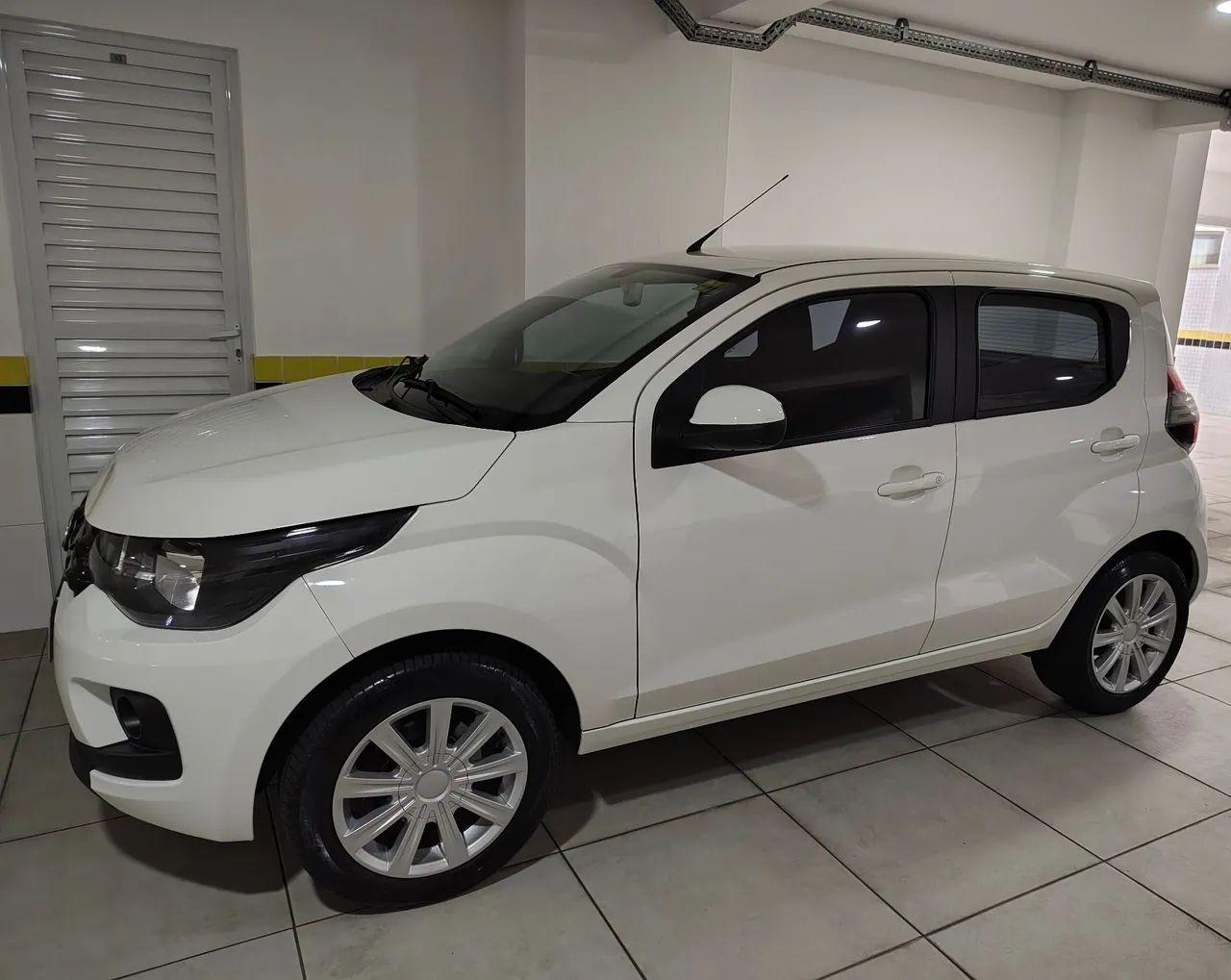 Fiat Mobi Drive 1.0 Flex 6V 5P 2018