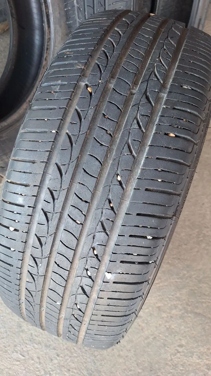 02 pneus 195/50  R16  