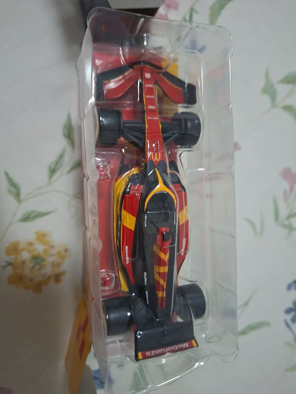 Dupla de Miniaturas F1 Mc Donalds escala 1/43. - Foto 5