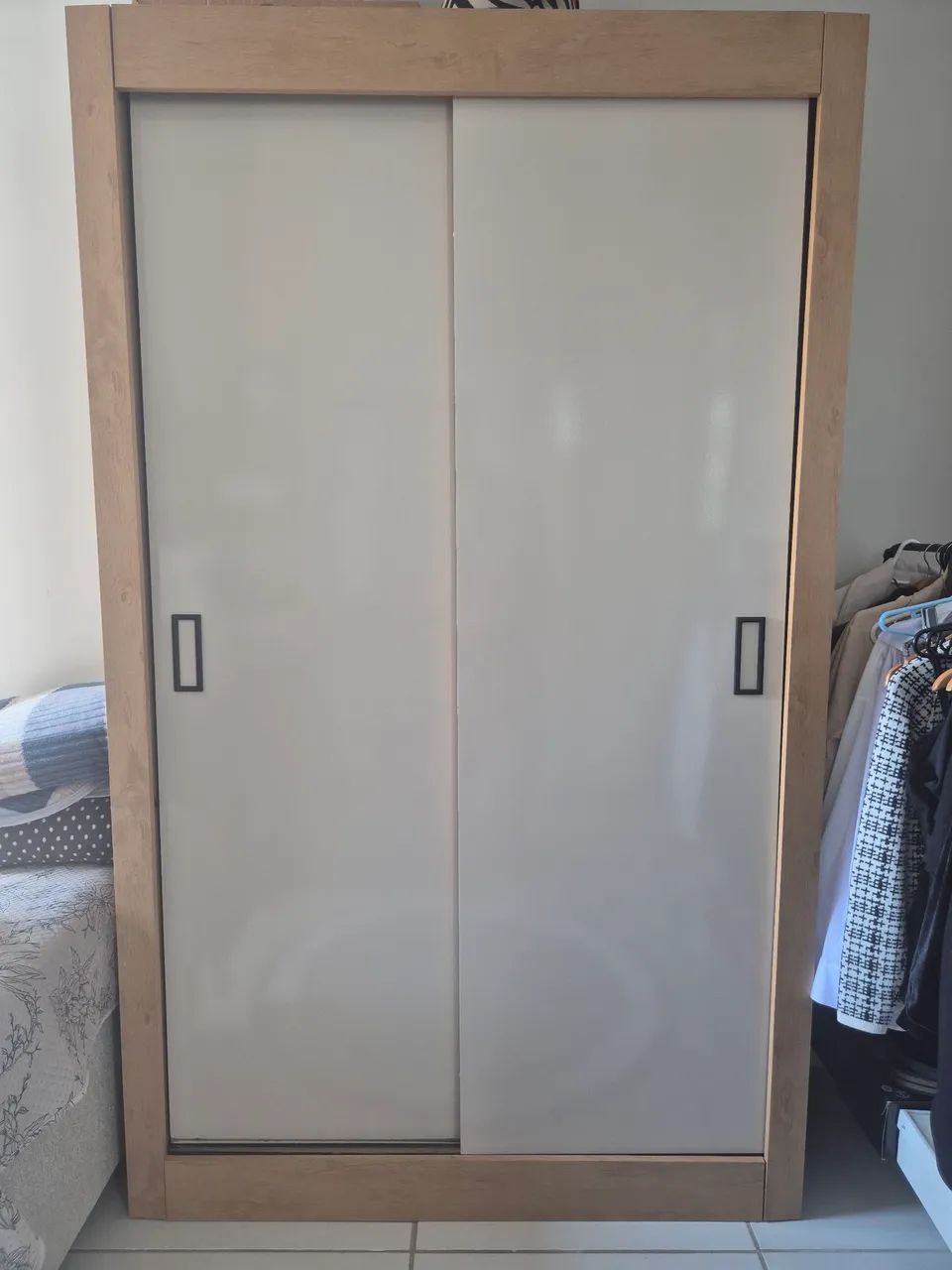 Vendo guarda roupa 