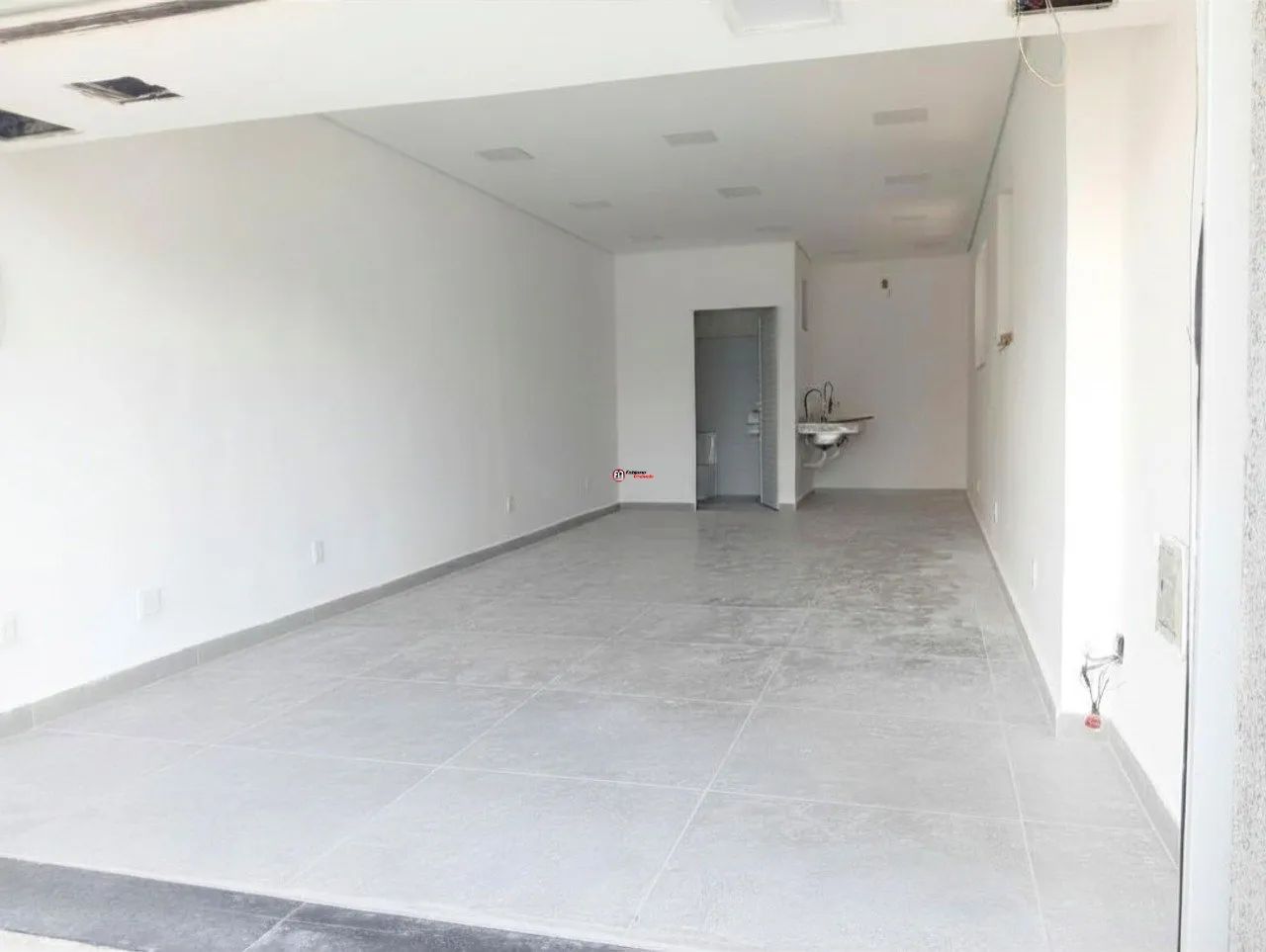 Loja ampla para locação no bairro São José