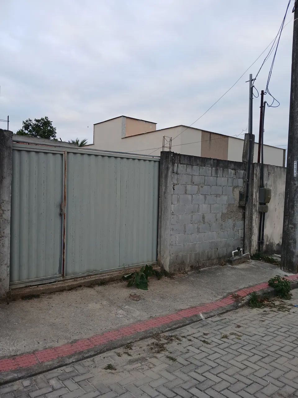 Vendo lote com estrutura 