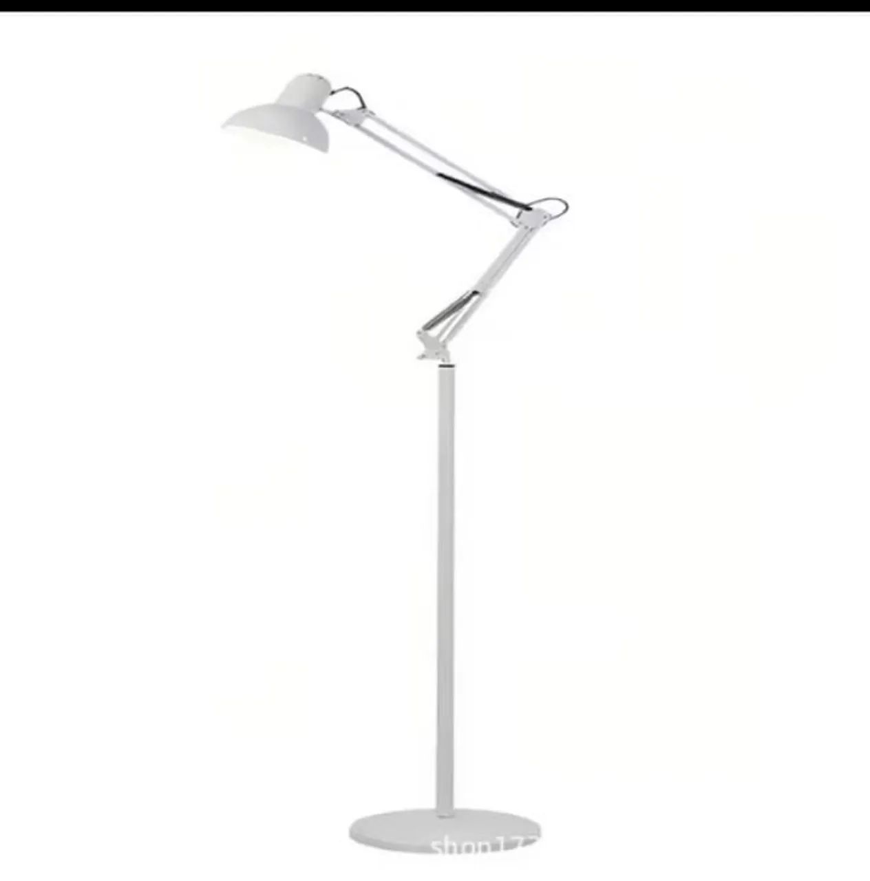 Luminária de pé 
