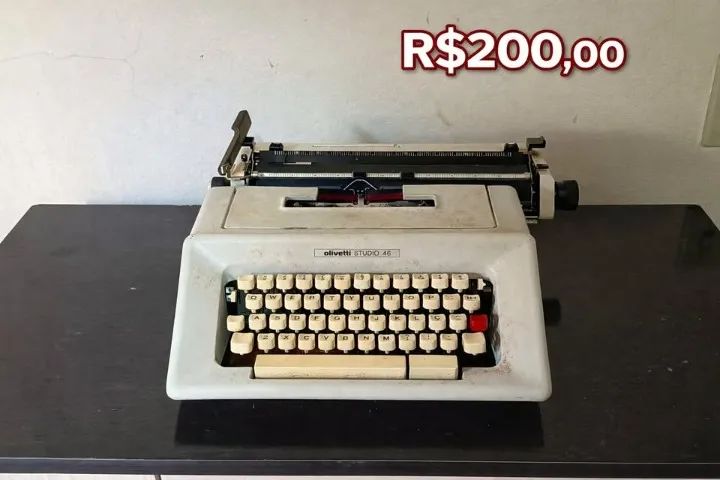 Máquina de Escrever Olivetti Studio 4665581362984579120